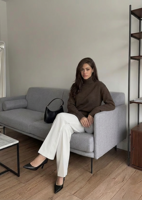 Pull col roulé marron