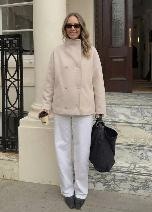 Manteau beige droit structuré